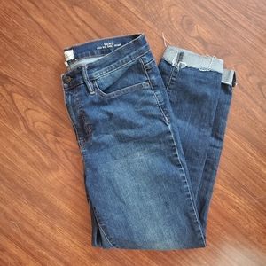 (SOLD) Cute High Rise Blue Skinny Jeans